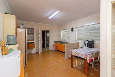 Casa para alugar com 250m², 6 quartos e 2 vagasCozinha