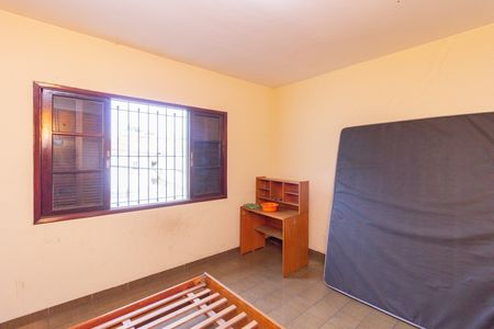 Casa para alugar com 250m², 6 quartos e 2 vagasQuarto 1