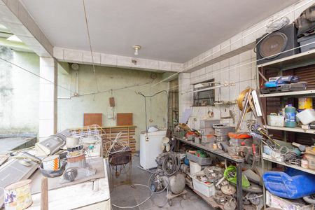 Casa para alugar com 250m², 6 quartos e 2 vagasQuintal dos Fundos