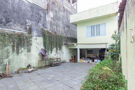 Casa para alugar com 250m², 6 quartos e 2 vagasQuintal dos Fundos