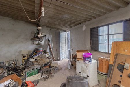 Edícula de casa à venda com 6 quartos, 250m² em Vila dos Remedios, São Paulo