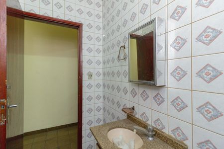 Casa para alugar com 250m², 6 quartos e 2 vagasBanheiro