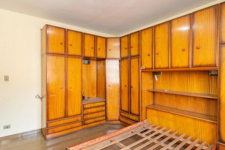 Casa para alugar com 250m², 6 quartos e 2 vagasQuarto 1