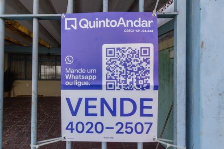 Casa para alugar com 250m², 6 quartos e 2 vagasFachada