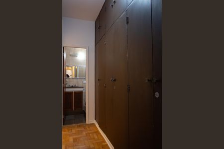 Apartamento à venda com 122m², 3 quartos e 2 vagas Apartamento à venda com 122m², 3 quartos e 2 vagasCorredor