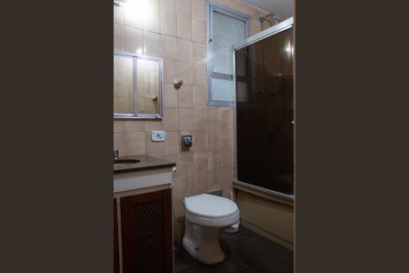 Apartamento à venda com 122m², 3 quartos e 2 vagas Apartamento à venda com 122m², 3 quartos e 2 vagasBanheiro da Suíte