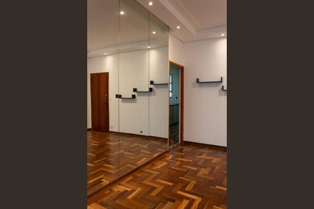 Apartamento à venda com 122m², 3 quartos e 2 vagas Apartamento à venda com 122m², 3 quartos e 2 vagasCorredor