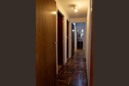 Apartamento à venda com 122m², 3 quartos e 2 vagas Apartamento à venda com 122m², 3 quartos e 2 vagasCorredor