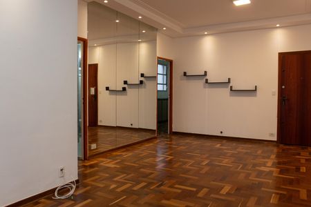 Apartamento à venda com 122m², 3 quartos e 2 vagas Apartamento à venda com 122m², 3 quartos e 2 vagasSala