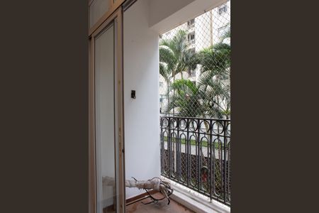 Varanda da Sala de apartamento à venda com 3 quartos, 122m² em Jardim das Acacias, São Paulo