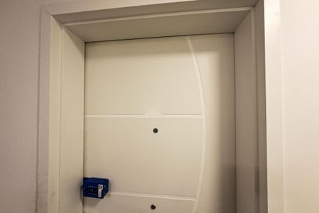 Studio para alugar com 50m², 1 quarto e sem vaga Studio para alugar com 50m², 1 quarto e sem vagalockbox