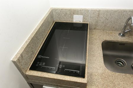 Cozinha - Cooktop de kitnet/studio para alugar com 1 quarto, 50m² em Vila Esperança, São Paulo