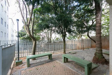 Apartamento para alugar com 34m², 2 quartos e sem vagaÁrea comum - Churrasqueira