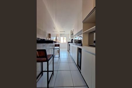 Cozinha de apartamento à venda com 2 quartos, 83m² em Piratininga, Niterói