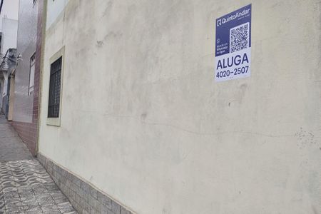 Placa de apartamento para alugar com 2 quartos, 59m² em Centro, São Caetano do Sul