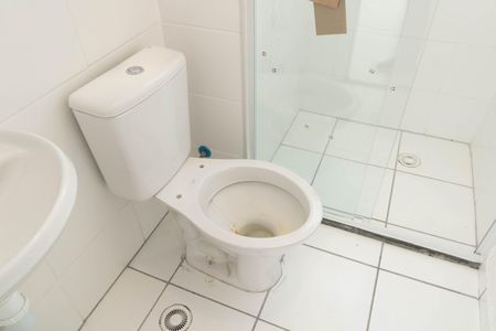 Apartamento à venda com 45m², 2 quartos e 1 vaga Apartamento à venda com 45m², 2 quartos e 1 vagaBanheiro