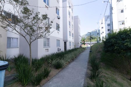 Fachada do Prédio de apartamento à venda com 2 quartos, 45m² em Guaratiba, Rio de Janeiro