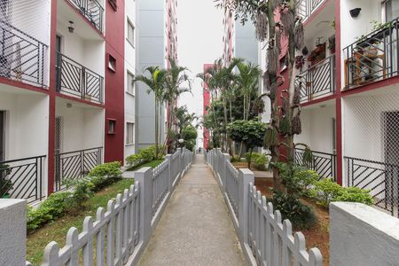 Apartamento para alugar com 48m², 2 quartos e 1 vaga Apartamento para alugar com 48m², 2 quartos e 1 vagaÁrea Comum