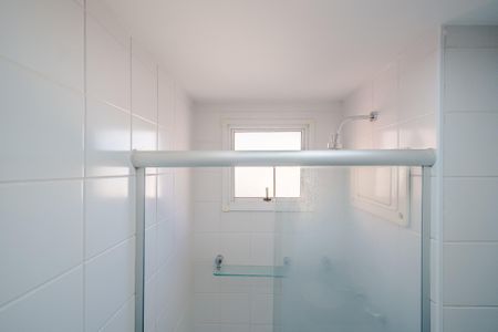 Banheiro da Suíte de apartamento para alugar com 3 quartos, 65m² em Jardim das Vertentes, São Paulo