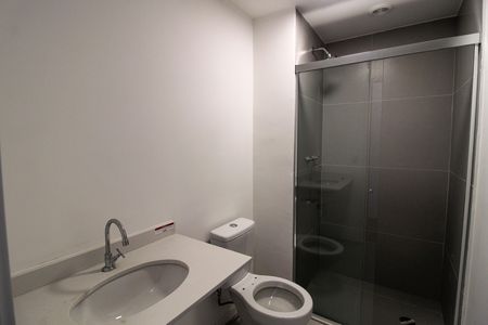 Banheiro de apartamento para alugar com 3 quartos, 68m² em Instituto de Previdencia, São Paulo