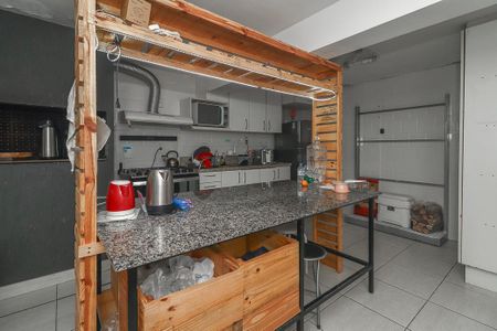 Cozinha de casa para alugar com 4 quartos, 337m² em Vila Jardim, Porto Alegre