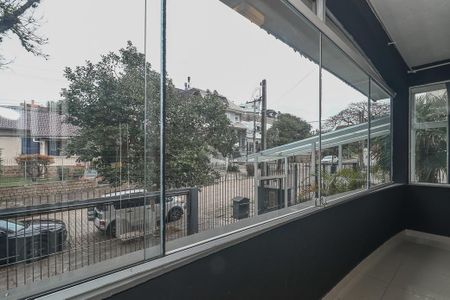 Varanda da Sala de casa para alugar com 4 quartos, 337m² em Vila Jardim, Porto Alegre