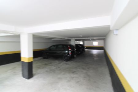 garagem de apartamento para alugar com 2 quartos, 46m² em Vila Talarico, São Paulo