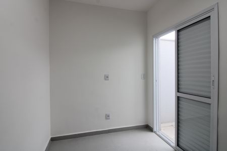 quarto 2 de apartamento para alugar com 2 quartos, 46m² em Vila Talarico, São Paulo
