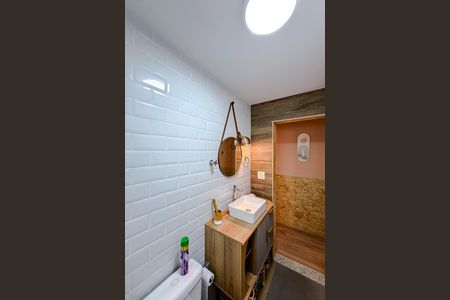 Banheiro de kitnet/studio para alugar com 1 quarto, 50m² em Ipiranga, São Paulo