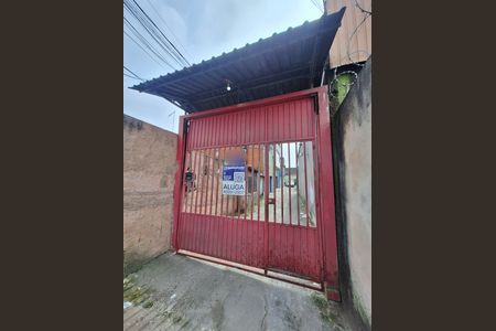 Fachada de casa para alugar com 4 quartos, 60m² em Vila Aimore, São Paulo