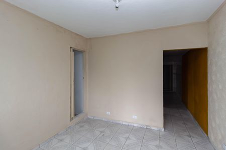 Sala 2 de casa para alugar com 4 quartos, 60m² em Vila Aimore, São Paulo