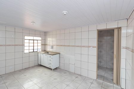 Cozinha 2 de casa para alugar com 4 quartos, 60m² em Vila Aimore, São Paulo