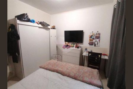 Casa à venda com 5 quartos, 250m² em Parque Santa Madalena, São Paulo
