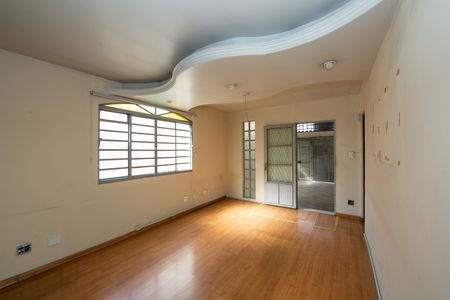 Sala de casa à venda com 3 quartos, 219m² em Betânia, Belo Horizonte