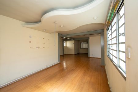 SALA de casa à venda com 3 quartos, 219m² em Betânia, Belo Horizonte