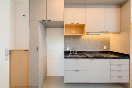 Studio para alugar com 25m², 1 quarto e sem vaga Studio para alugar com 25m², 1 quarto e sem vagaCozinha