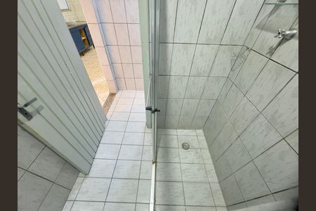 Banheiro de casa para alugar com 3 quartos, 177m² em Vila Augusta, Guarulhos