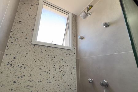 Apartamento para alugar com 42m², 2 quartos e 1 vagaBanheiro