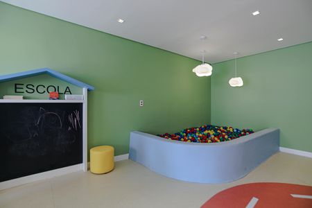 Apartamento para alugar com 42m², 2 quartos e 1 vaga Apartamento para alugar com 42m², 2 quartos e 1 vagaÁrea Comum