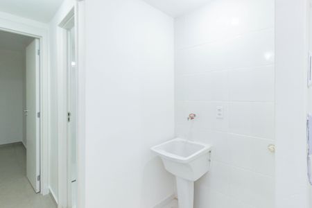 Apartamento para alugar com 40m², 2 quartos e sem vaga Apartamento para alugar com 40m², 2 quartos e sem vagaLavanderia