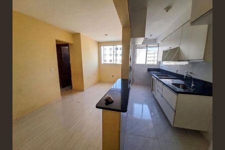 Sala de apartamento à venda com 2 quartos, 48m² em Campo Grande, Rio de Janeiro