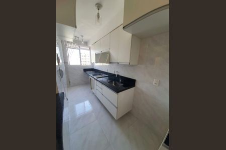 Cozinha de apartamento à venda com 2 quartos, 48m² em Campo Grande, Rio de Janeiro