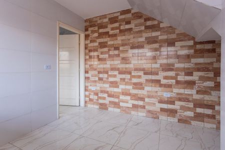 Cozinha de casa para alugar com 1 quarto, 30m² em Balneário Dom Carlos, São Paulo