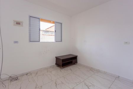 Casa para alugar com 1 quarto, 30m² em Balneário Dom Carlos, São Paulo