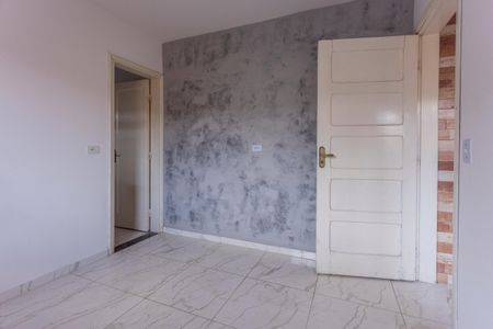 Sala/Quarto de casa para alugar com 1 quarto, 30m² em Balneário Dom Carlos, São Paulo