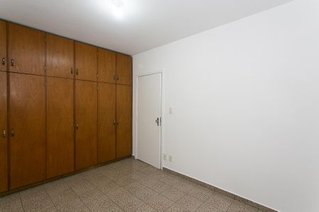 Casa à venda com 290m², 6 quartos e 3 vagasQuarto 3