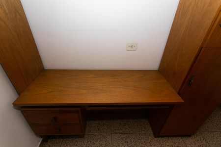 Casa à venda com 290m², 6 quartos e 3 vagasQuarto 2