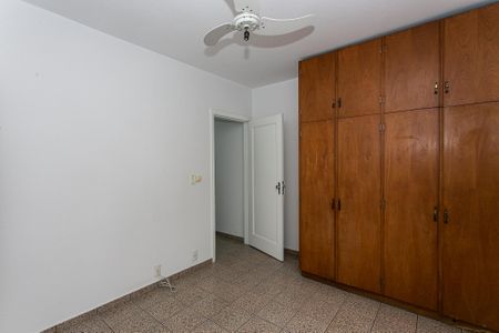 Casa à venda com 290m², 6 quartos e 3 vagasQuarto 1