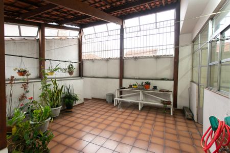 Casa à venda com 290m², 6 quartos e 3 vagasVaranda