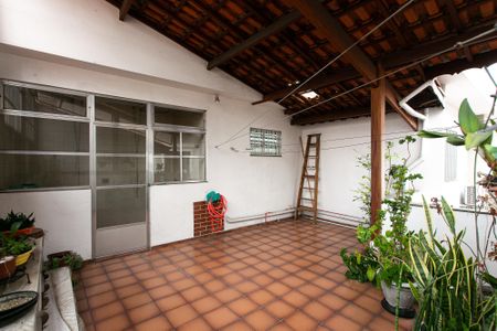 Casa à venda com 290m², 6 quartos e 3 vagasVaranda